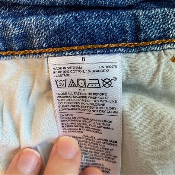 Old Navy boyfriend shorts. - Picture 4 of 4